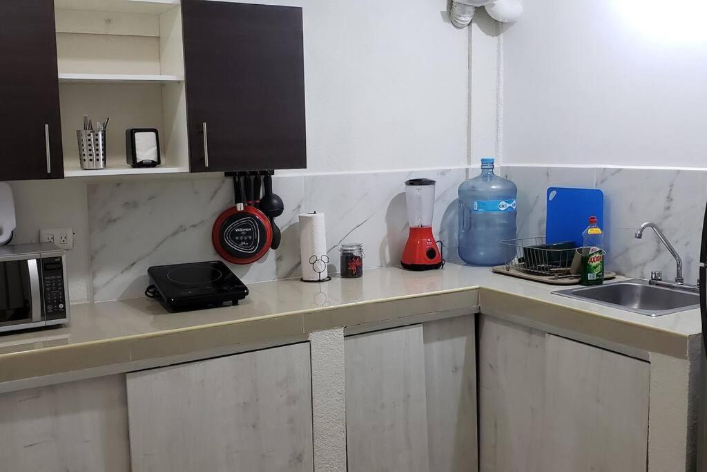 Departamento Comodo centrico Tv Ac wifi cocina parking, letra C Ciudad Valles Exterior foto