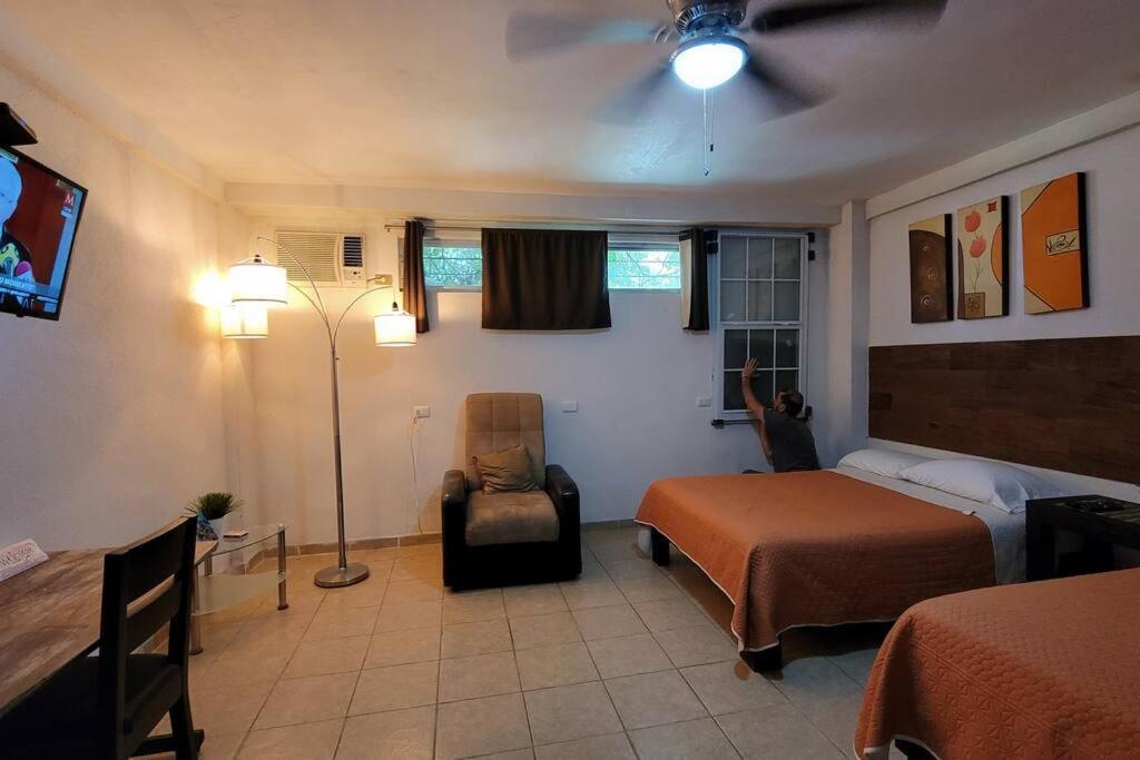 Departamento Comodo centrico Tv Ac wifi cocina parking, letra C Ciudad Valles Exterior foto